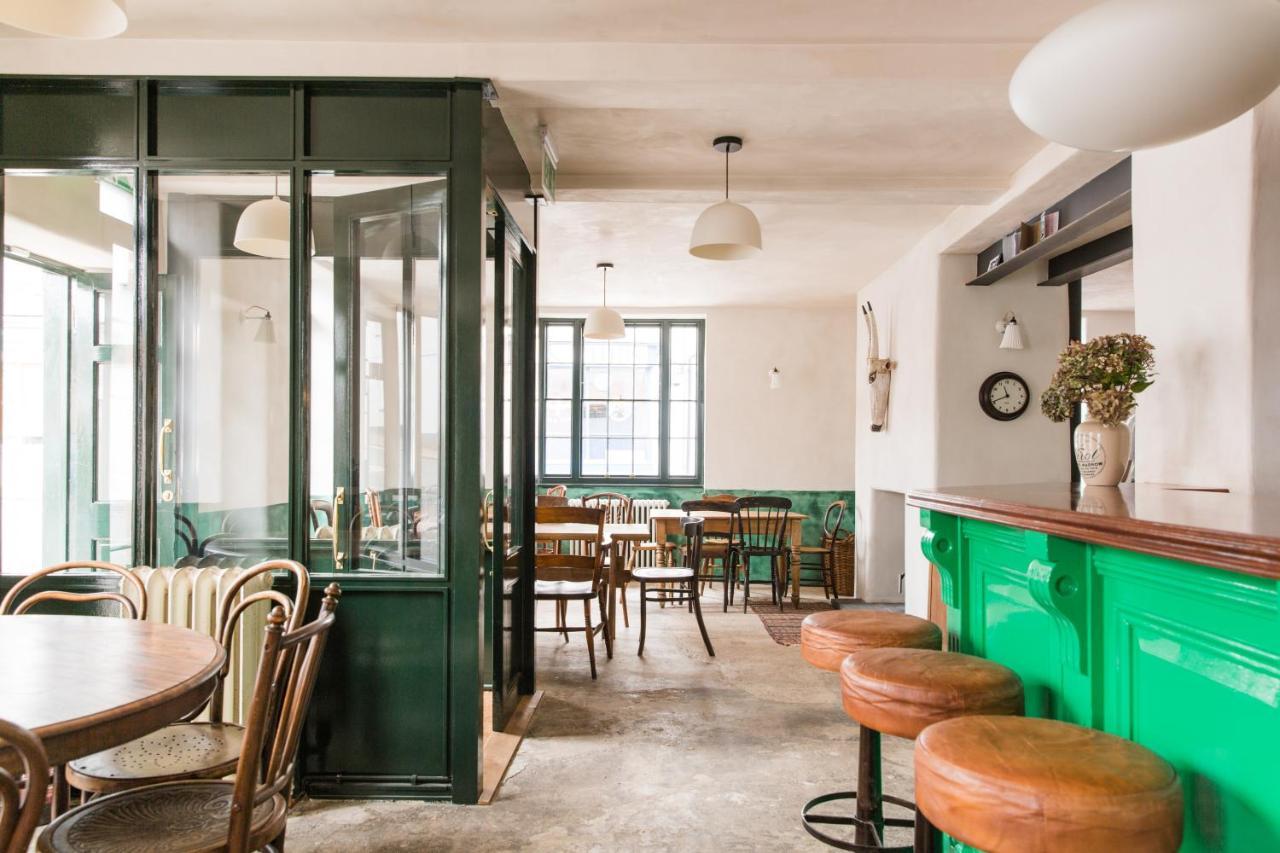 The Bull Inn Тотнис Екстериор снимка